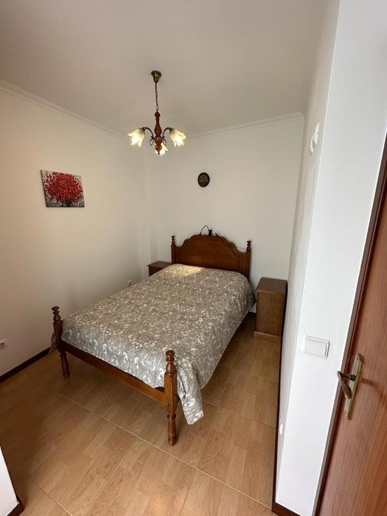 100 Meters From The Beach! Rua Da Regeneracao Nazare Luaran gambar